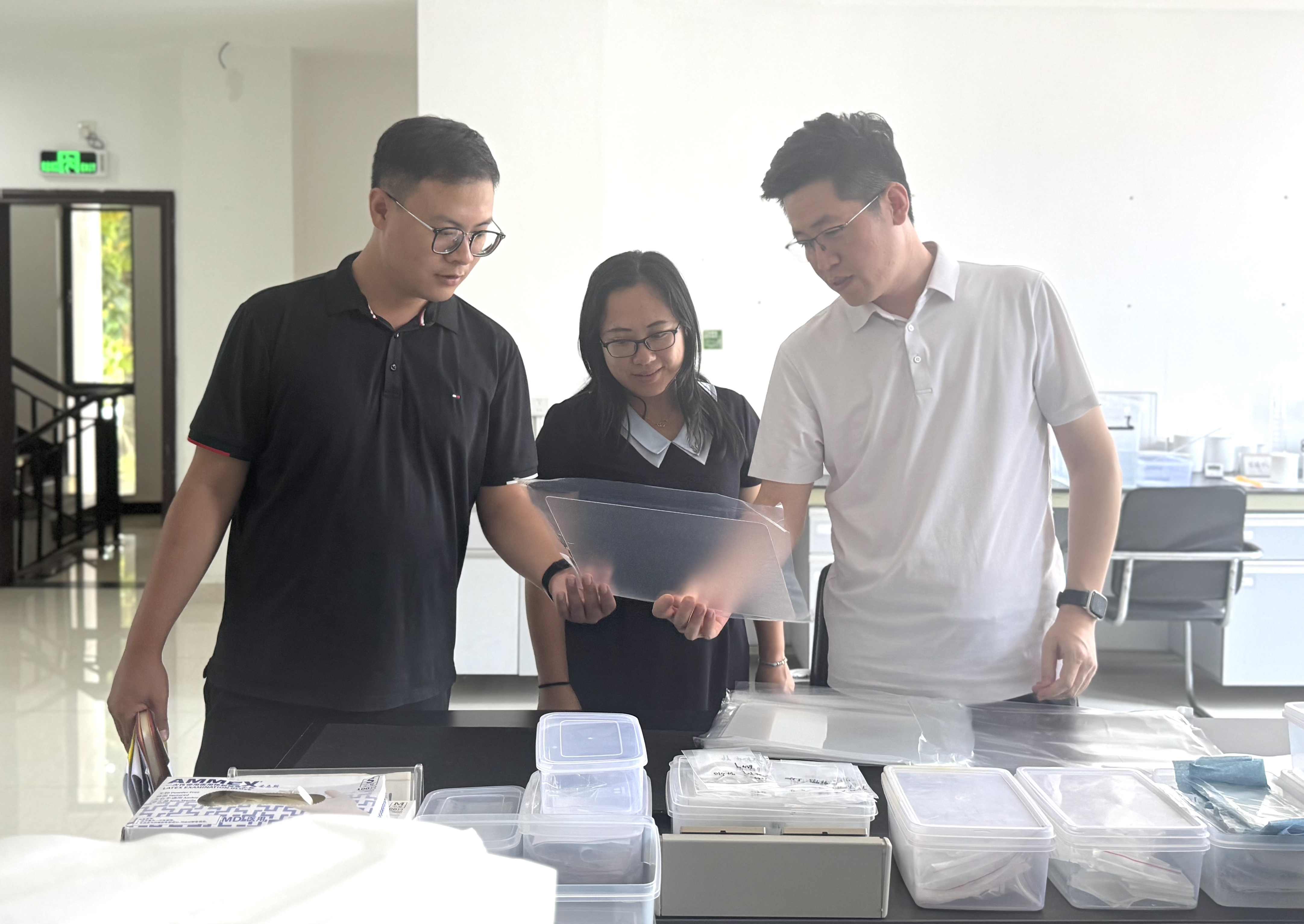 今晚必开生肖图特马